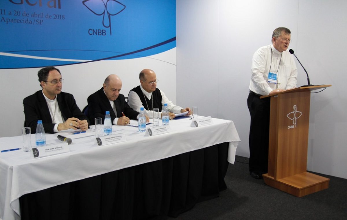 Bispos reunidos em sua 56ª Assembleia Geral enviam mensagem ao povo de Deus