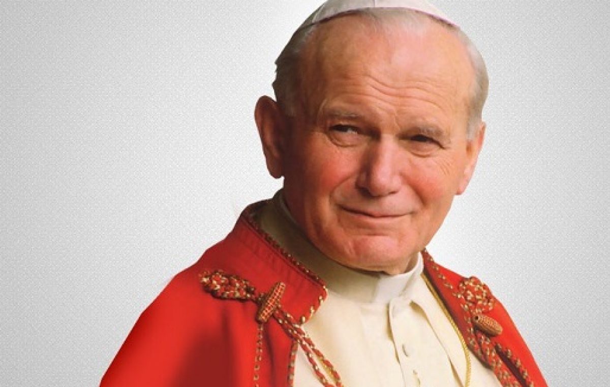 Lembrança especial do dia 2 de abril para o mundo: 13 anos sem João Paulo II